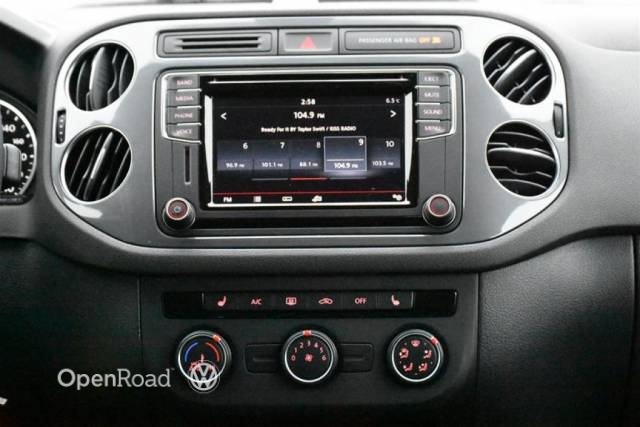 http://used.openroadcanada.com/media/Preowned/32608/mediums/12.jpg