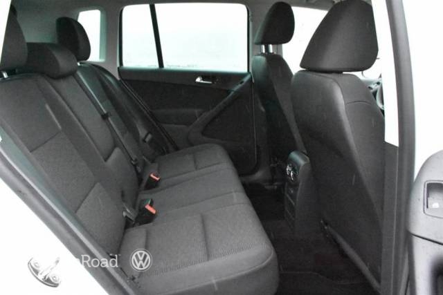 http://used.openroadcanada.com/media/Preowned/32608/mediums/13.jpg