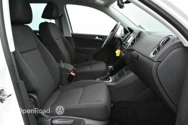 http://used.openroadcanada.com/media/Preowned/32608/mediums/8.jpg