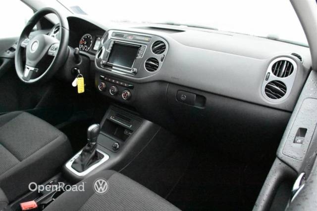 http://used.openroadcanada.com/media/Preowned/32608/mediums/9.jpg