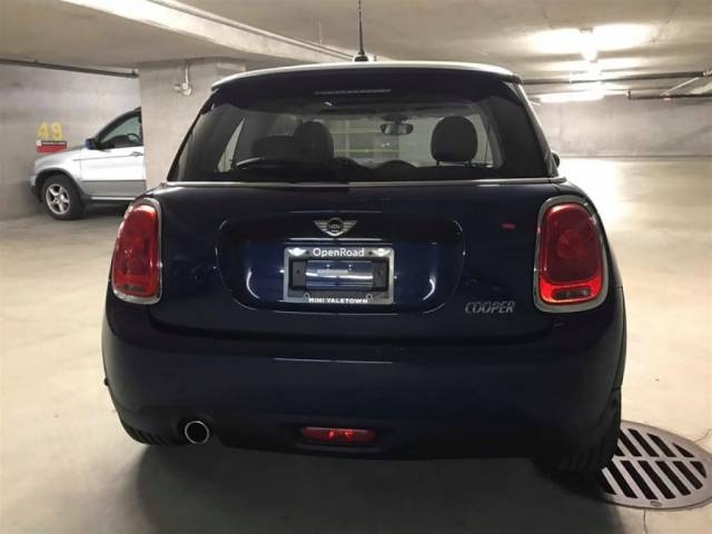 http://used.openroadcanada.com/media/Preowned/33334/mediums/4.jpg