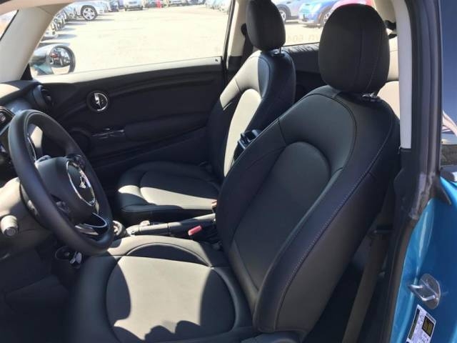 http://used.openroadcanada.com/media/Preowned/33997/mediums/9.jpg