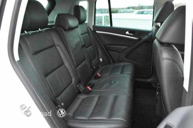 http://used.openroadcanada.com/media/Preowned/34764/mediums/12.jpg