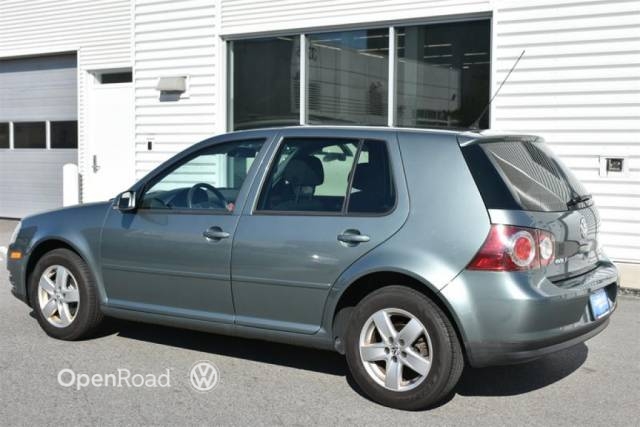 http://used.openroadcanada.com/media/Preowned/39500/mediums/8.jpg