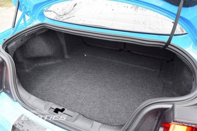 http://used.openroadcanada.com/media/Preowned/42220/mediums/13.jpg