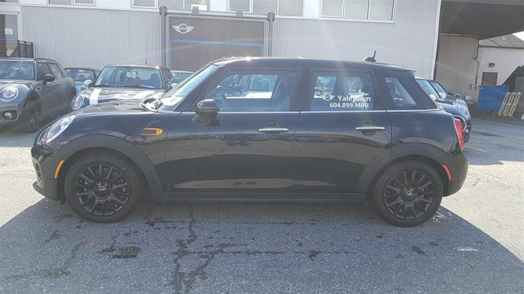 https://used.openroadcanada.com/media/Preowned/31694/mediums/2.jpg