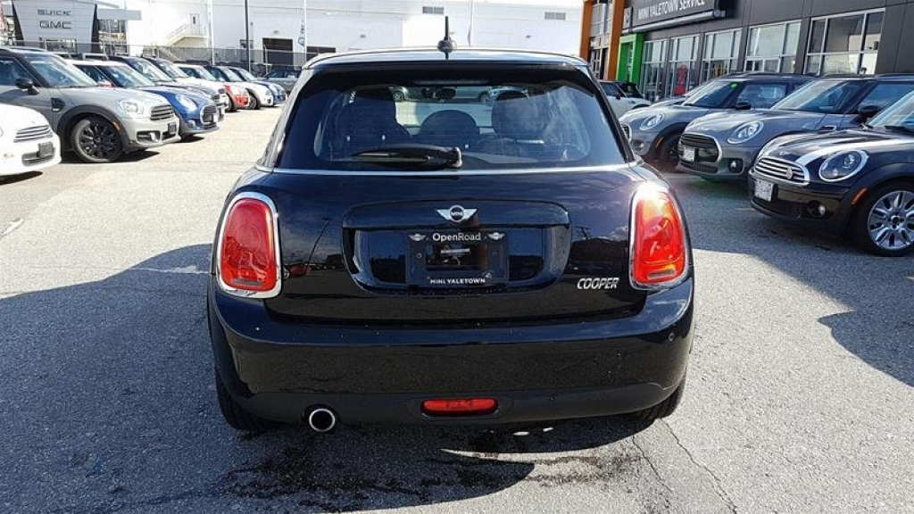 https://used.openroadcanada.com/media/Preowned/31694/mediums/7.jpg