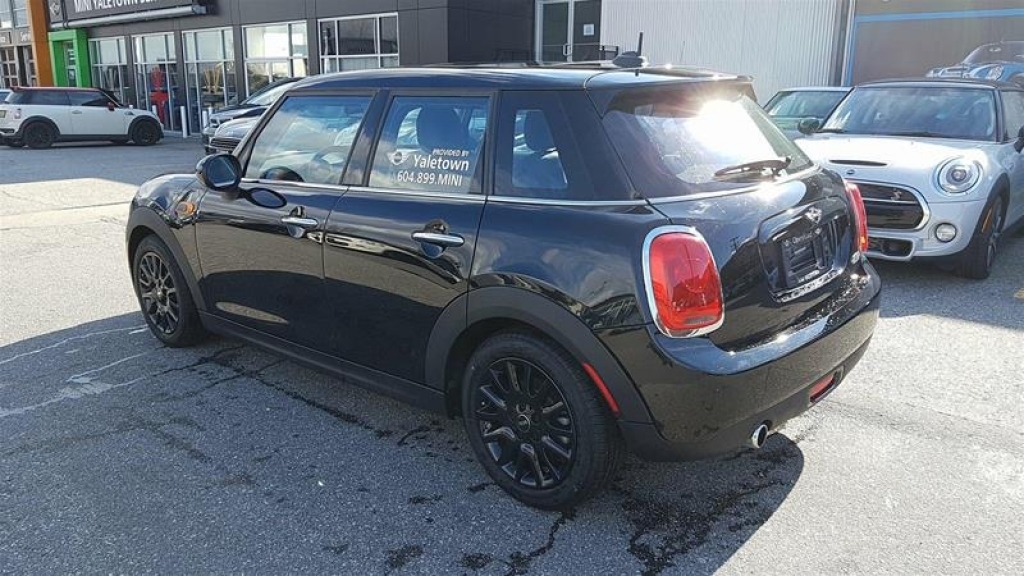 https://used.openroadcanada.com/media/Preowned/31694/mediums/8.jpg
