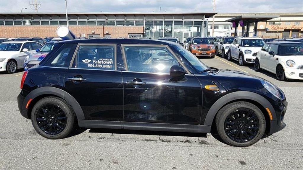 https://used.openroadcanada.com/media/Preowned/31694/mediums/9.jpg