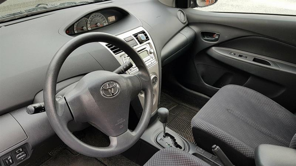 https://used.openroadcanada.com/media/Preowned/33163/mediums/11.jpg