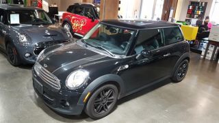 2013 MINI Cooper baker street